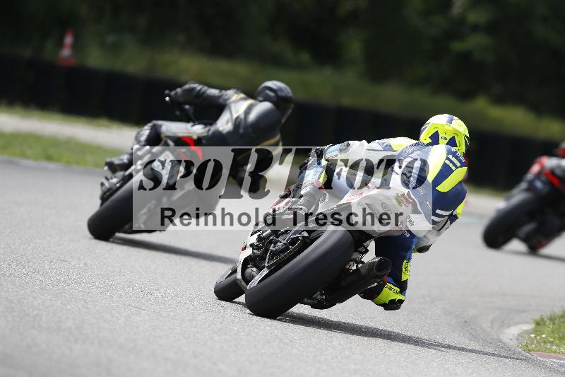 /37 28.07.2025 Dunlop Ride und Test Day ADR/Trackday Erfahren gelb Trackday schnell  rot/646